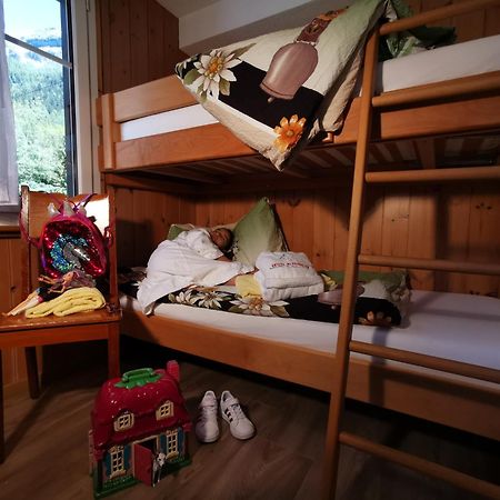 Hotel Walliserhof-Leukerbad-Therme エクステリア 写真